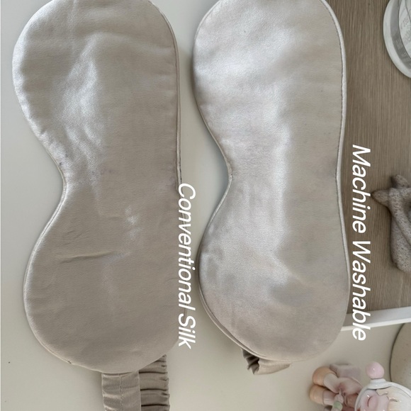 Luxurious White Silk Sleep Mask - Picture 10 of 10